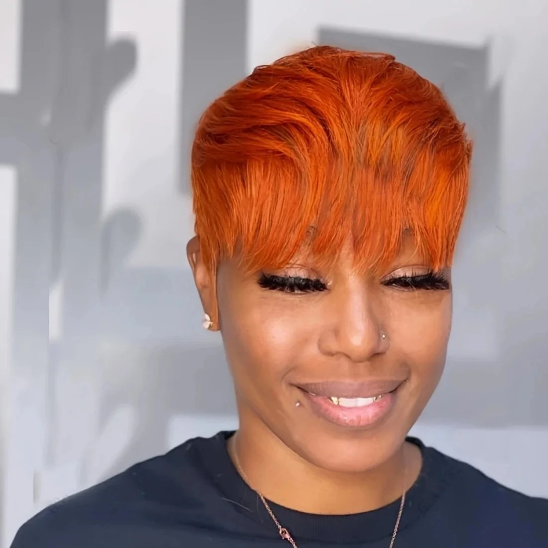 350가지 색상의 기계 제작 픽시컷 짧은 생머리 가발 (여성용)