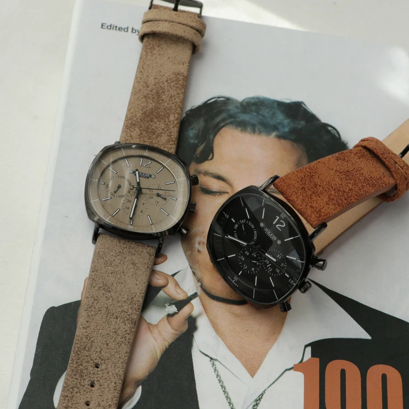 

Men'S Vintage And Stylish WatchSimple And Casual, Multi-FunctionalWith A Leather Strap And Quartz MovementSuitable For Students.