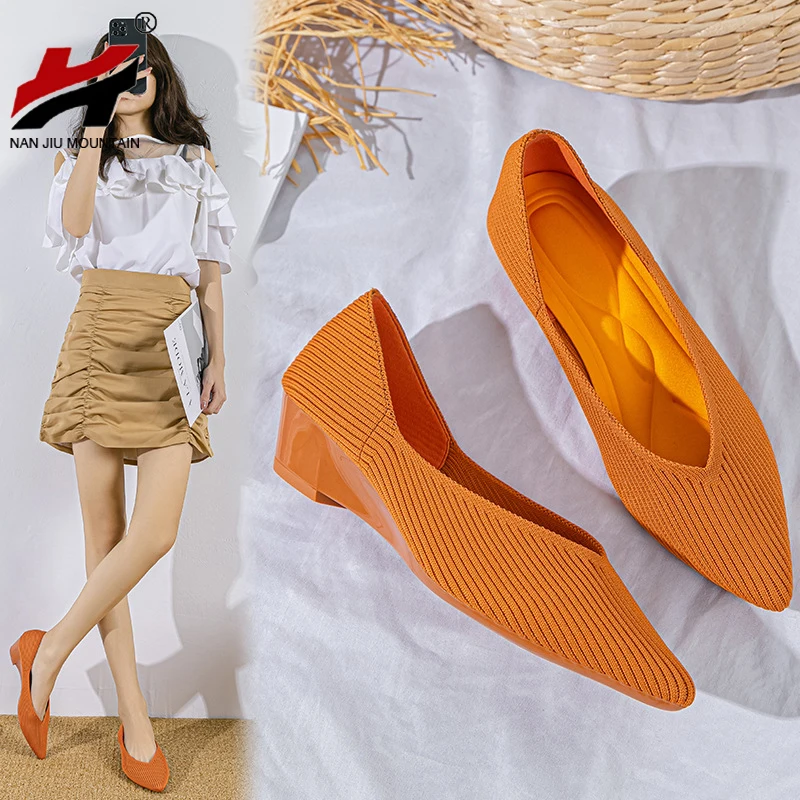 Knitting Single Shoes Simple Solid Color Women Small Wedge Shoes Pointed Toe Soft Sole Spring And Autumn Casual Shoes