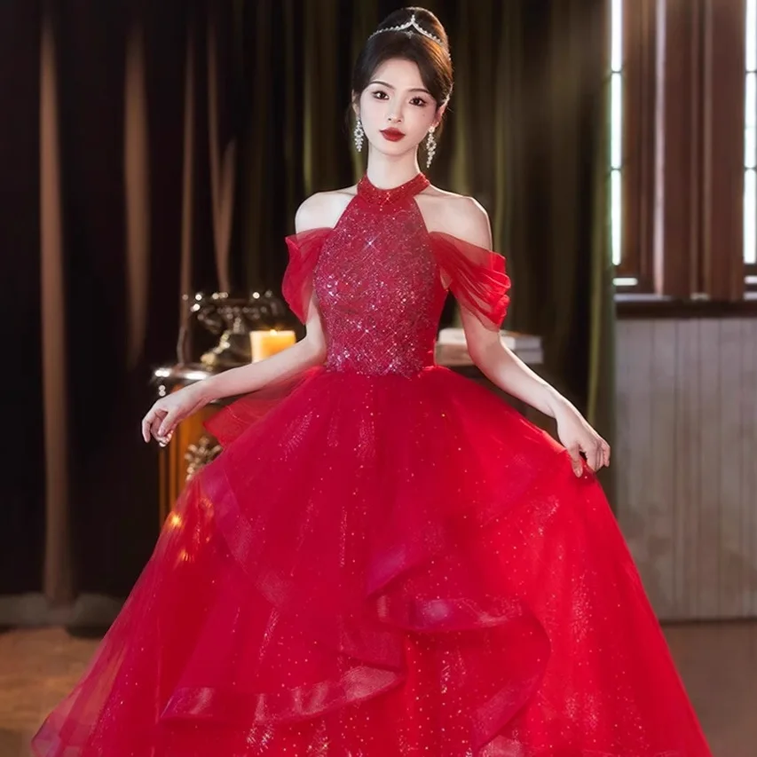 Toastkleid, Hochzeit, Verlobung, Hochzeit, leichtes Luxus-Minderheiten-Abendkleid auf der Flucht, Neckholder-Kleid für den Winter