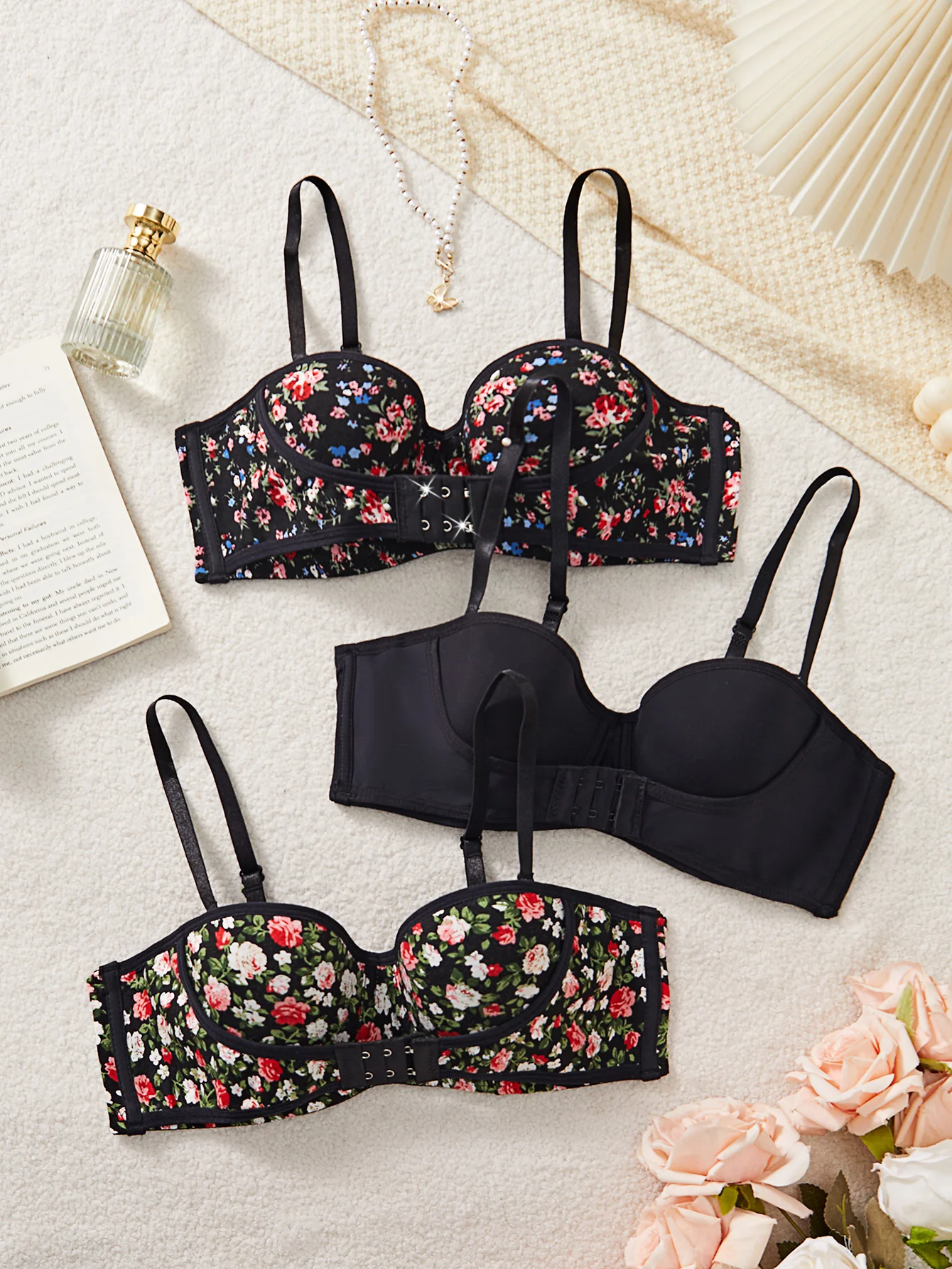 Confezione da 3 reggiseni da donna per tutti i giorni con chiusura frontale, ferretto, push-up, decorazione floreale, specifico per buste piccole, adatto per taglie XS