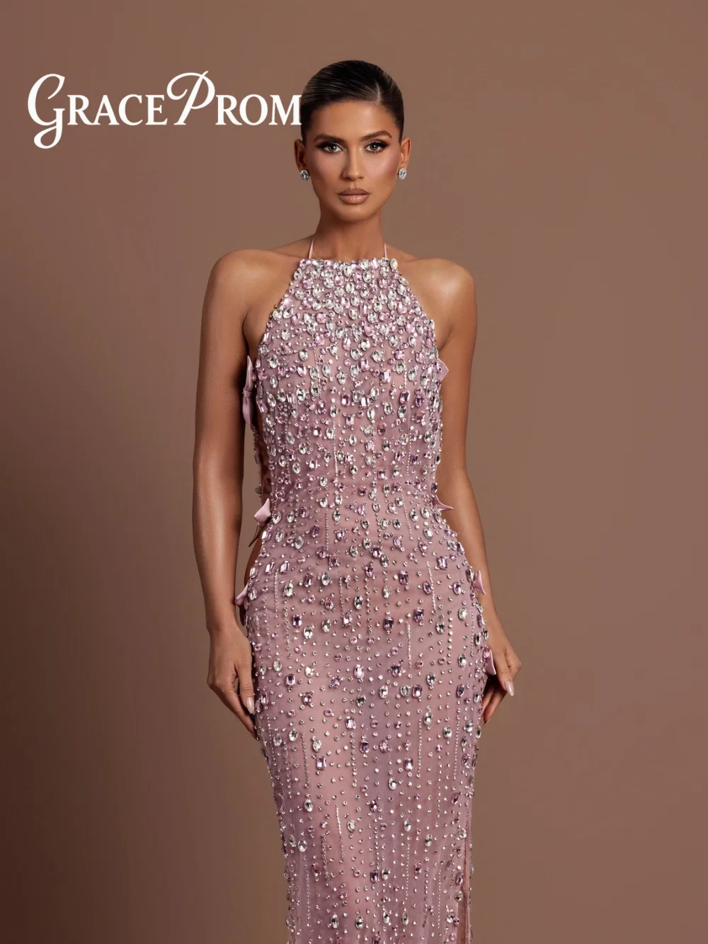 

Романтическое вечернее платье с кристаллами 2026 Очаровательное ковровое платье с кристаллами Сексуальное вечернее платье трапециевидной формы с разрезом по бокам длиной до пола فساتين س