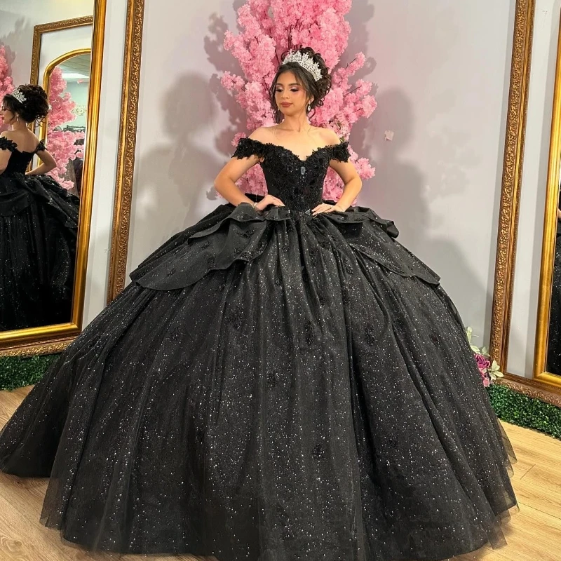 

Black Sweetheart Ball Gown Quinceanera Dresses Off The Shoulder Lace Beading Crystal Tull Vestidos 15 De Xv Años Sweet 16 Dress