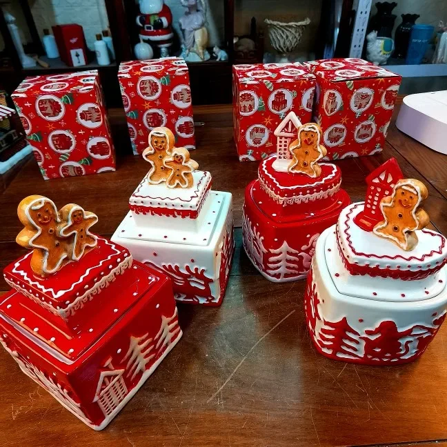 Home Decor Hand Painted Ceramic Relief Christmas Gingerbread Man Storage Tank Candy Jar Porcelain Gift Box Christmas Gift