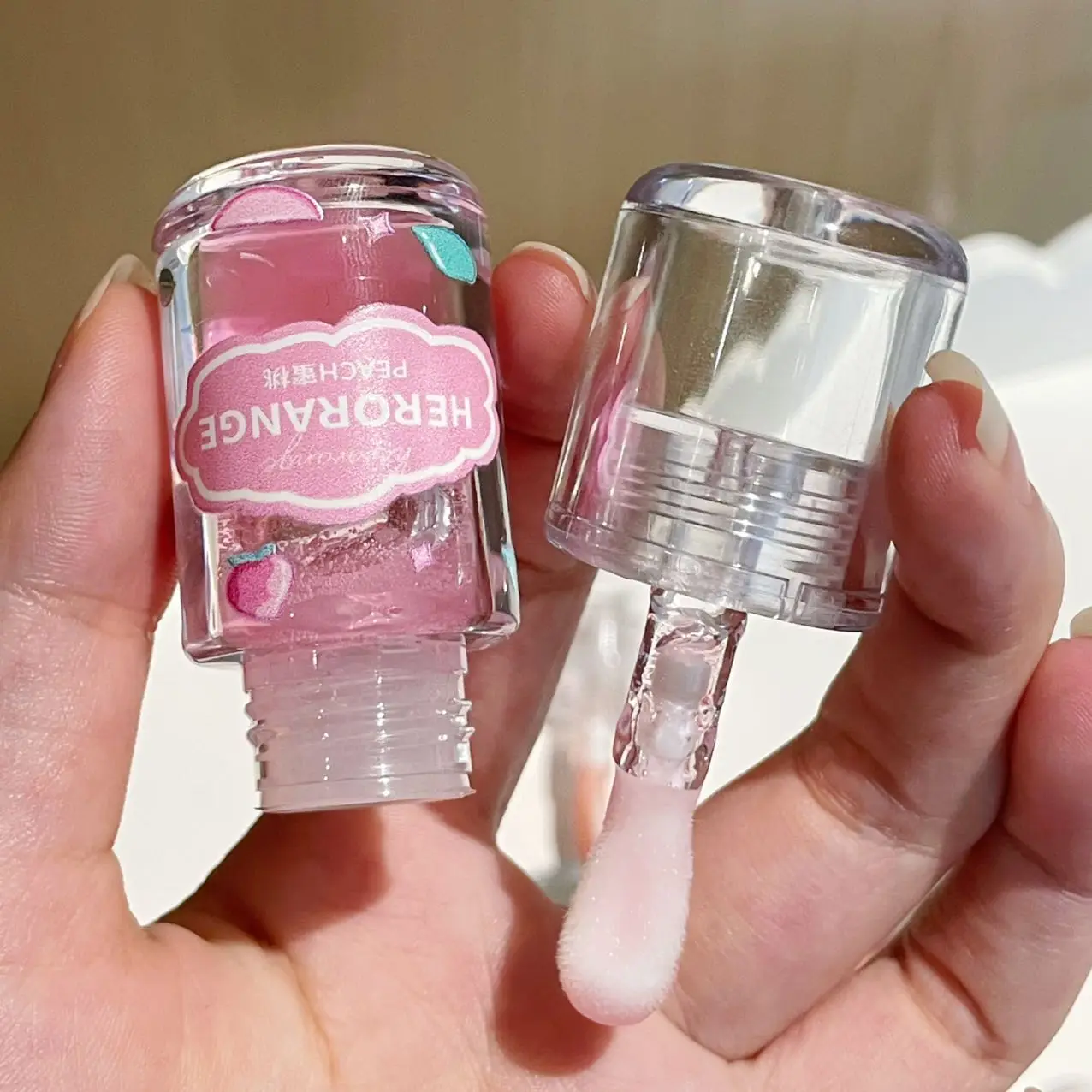 ملمع شفاه HERORANGE HR450 يقلل من الجفاف، ويقلل من خطوط الشفاه، ويوفر ملمع شفاه مرطبًا وشفافًا