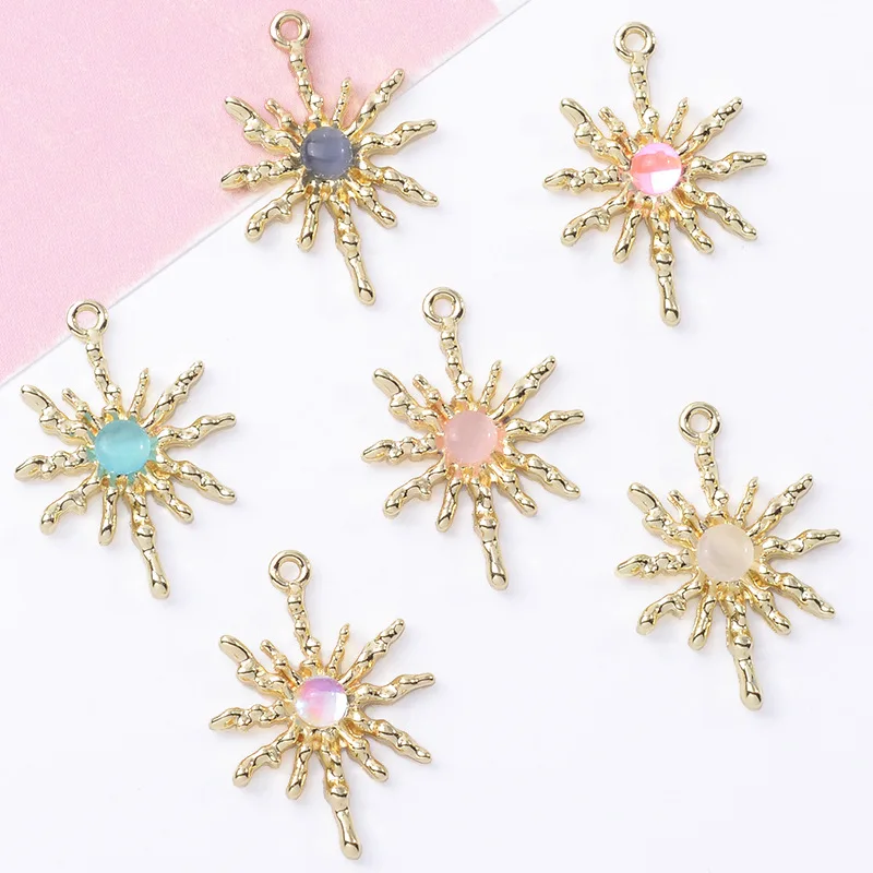 

100Pcs sets of jewelry pendants Baroque sunflower inlaid with cat's eye DIY trendy personalized earrings necklace pendant sale