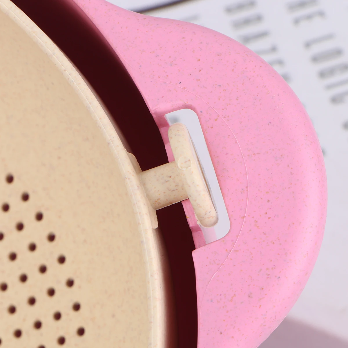 

Double Layer Drain Basket Fruit Vegetable Washing Storage Basket Quick Drying Rotating Kitchen Sieve Pink