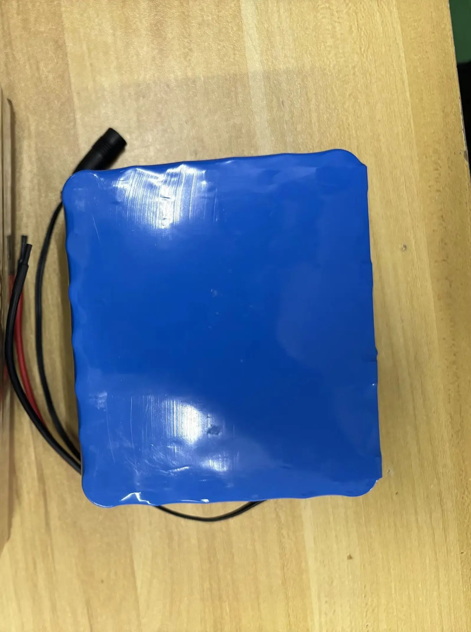 

29V 7S6P 18000mAh 18650 rechargeable lithium ion battery pack, suitable for 24V electric scooters with optional BMS interface