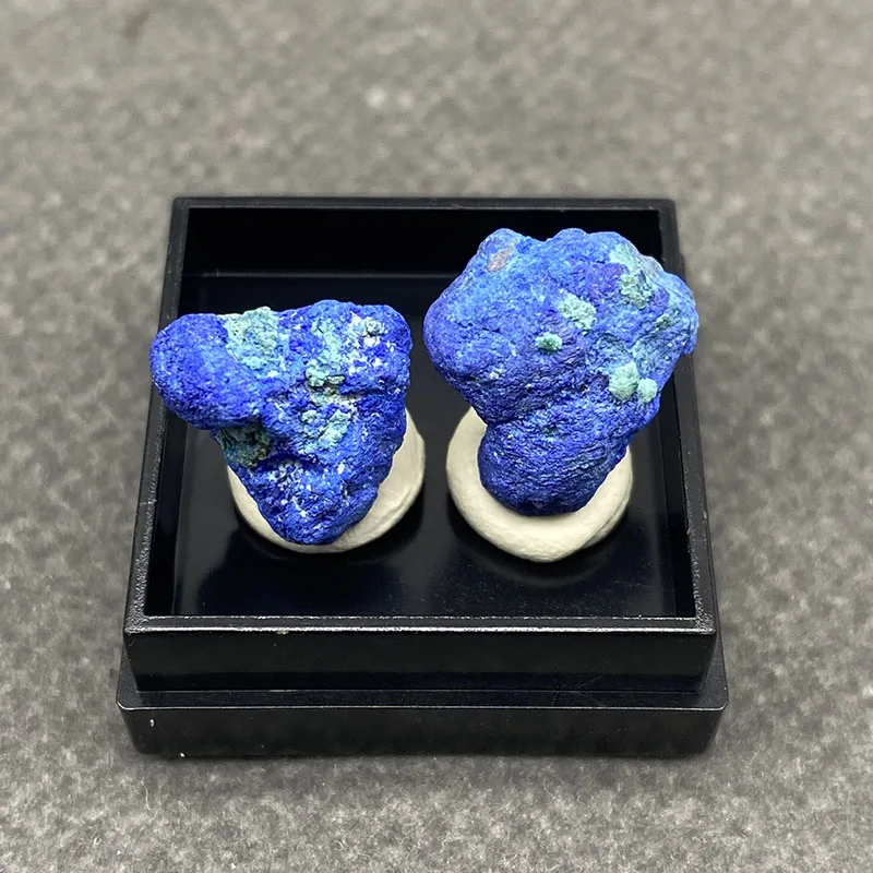 

100% natural Blue granular crystal azurite mineral specimen+ Box size:27*27*25mm