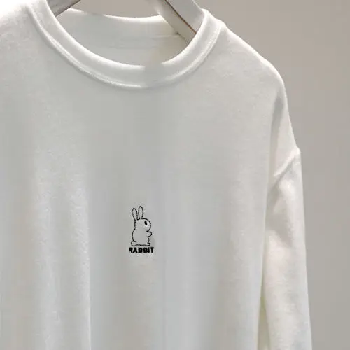 Women's Long Sleeve T-Shirt Embroidered Rabbits Flocking Self-Keeping Style Simple Base Shirt Korean Style Loose Fit Winter Wear