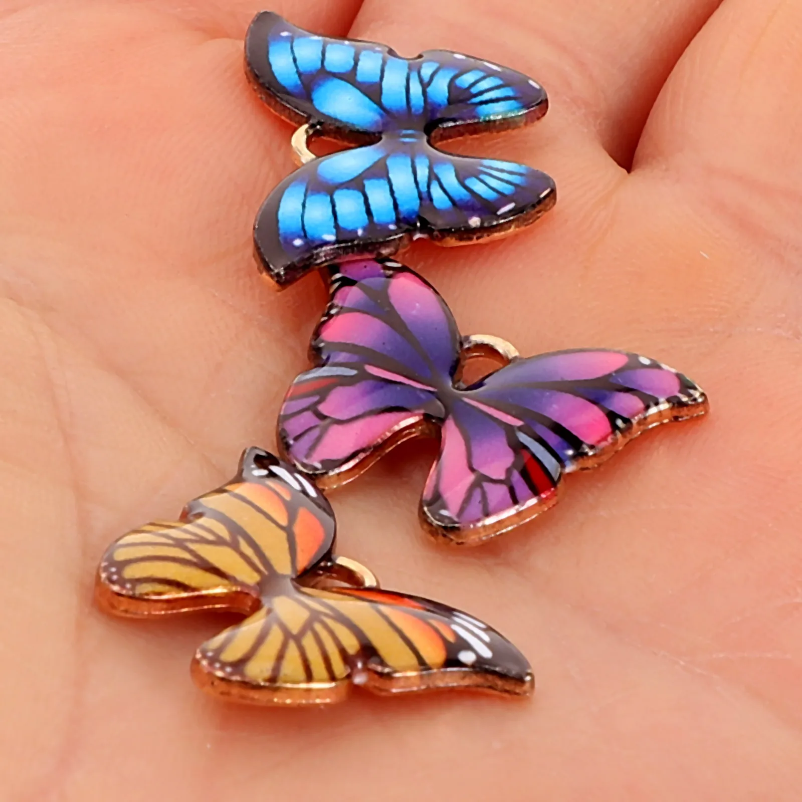 

20 Pcs Necklace Colorful Butterfly Accessories Crafts Pendants Charms for Bracelets Shaped Making