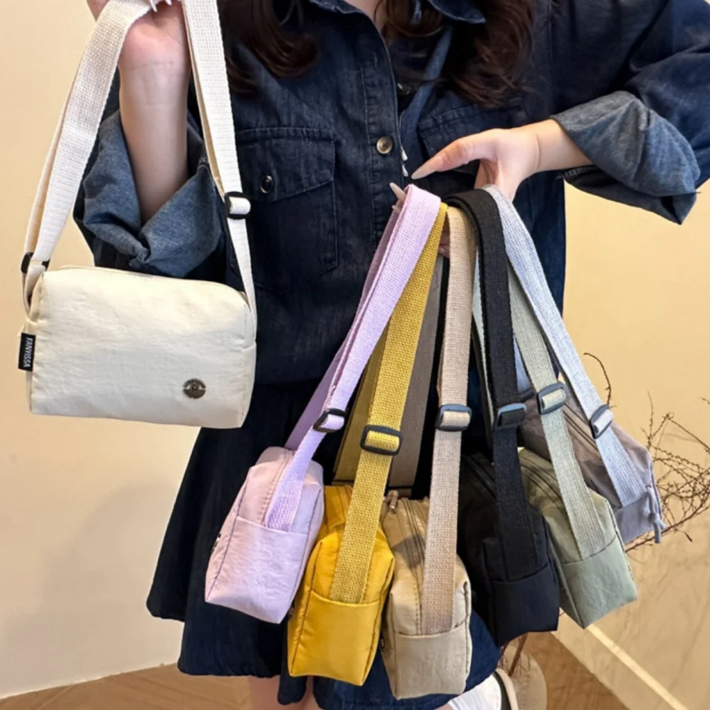 Leichte Damen-Umhängetasche für Pendler, einfache, einfarbige Sport-Hüfttasche, lässige Brusttasche für den täglichen Gebrauch und die Arbeit – Detail 1