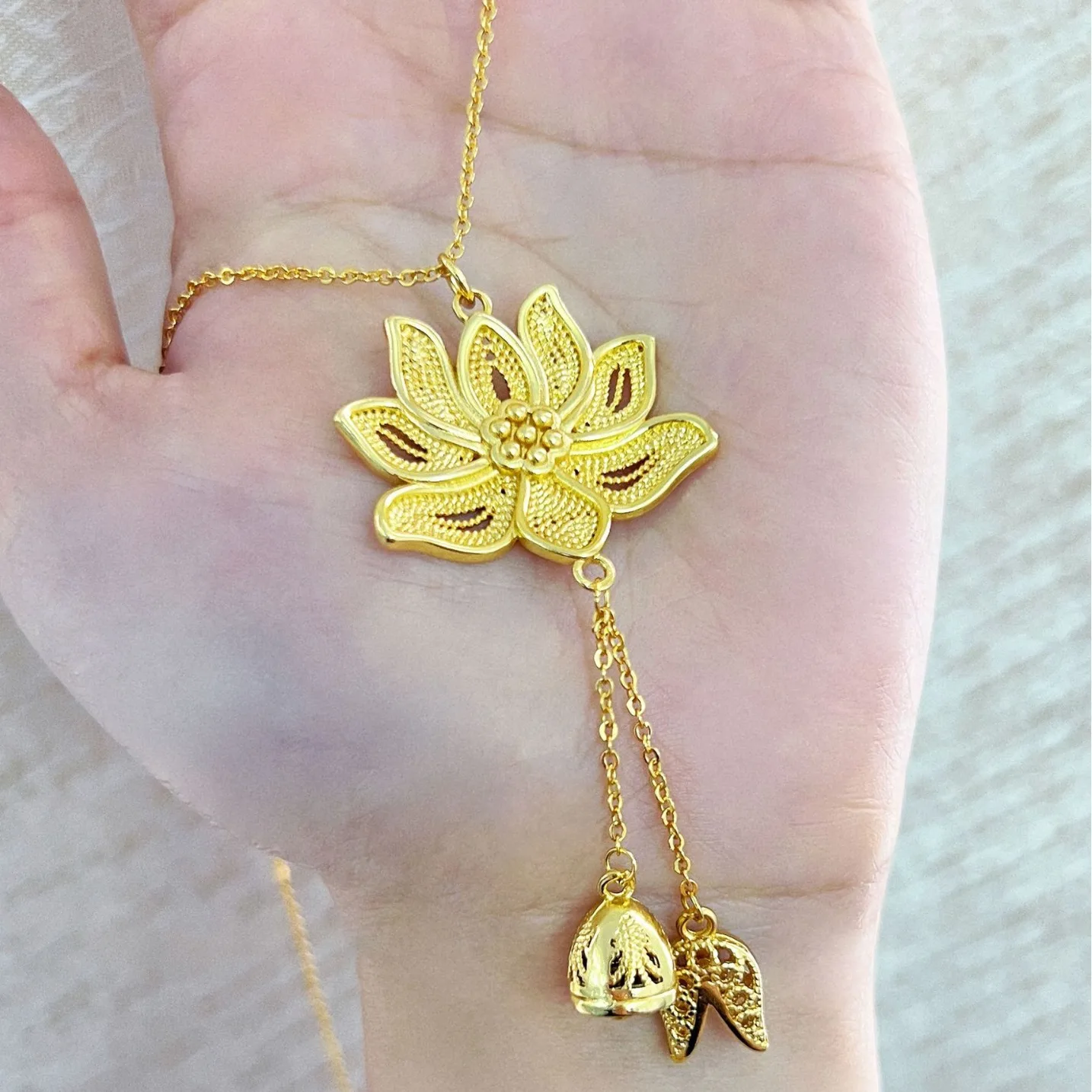 Vintage Lotus flower necklace tassel Chinese style antique gold craftsm pendant sweater chain classical wedding jewelry gift - view 5