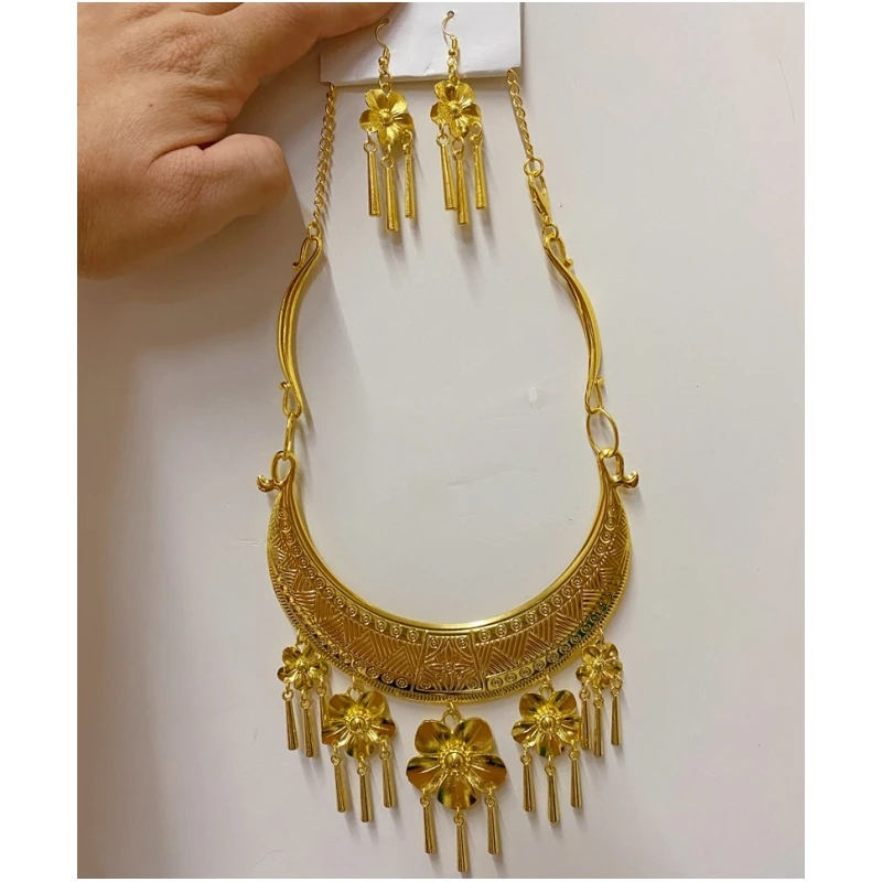 

Thai Ethnic Jewelry Collar Dai Retro Necklace Festival Accessories for Traditional Thailand Clothing