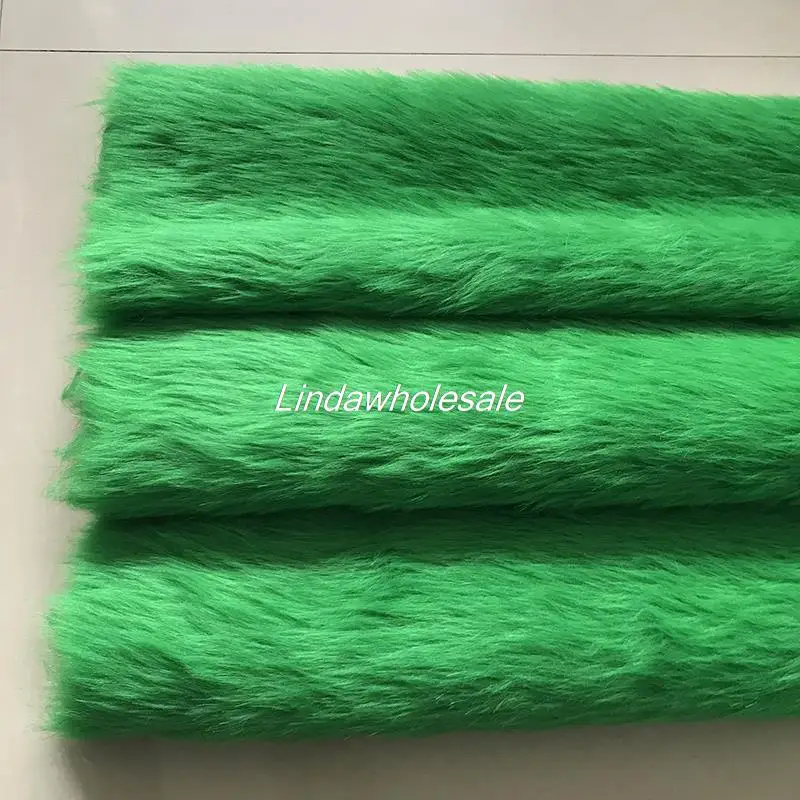 Wholesale 2.5cm pile plush fabric,faux fur fabric,DIY handmade material,Counter display cloth, image 3