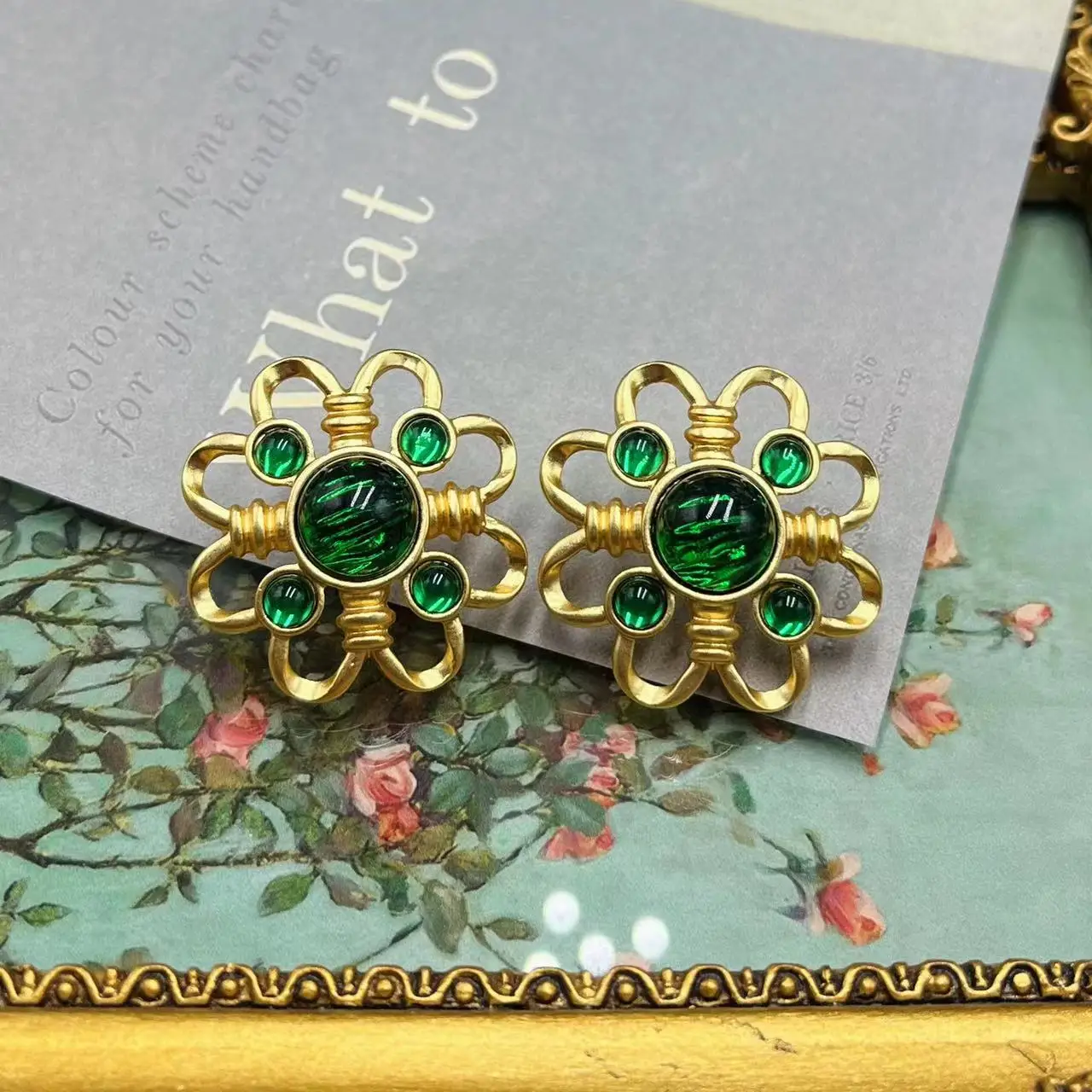 Qingdao Mid-Ancient Vintage Glass Hollow Flower Plain Gold Camellia Simple French Joker Stud Earrings