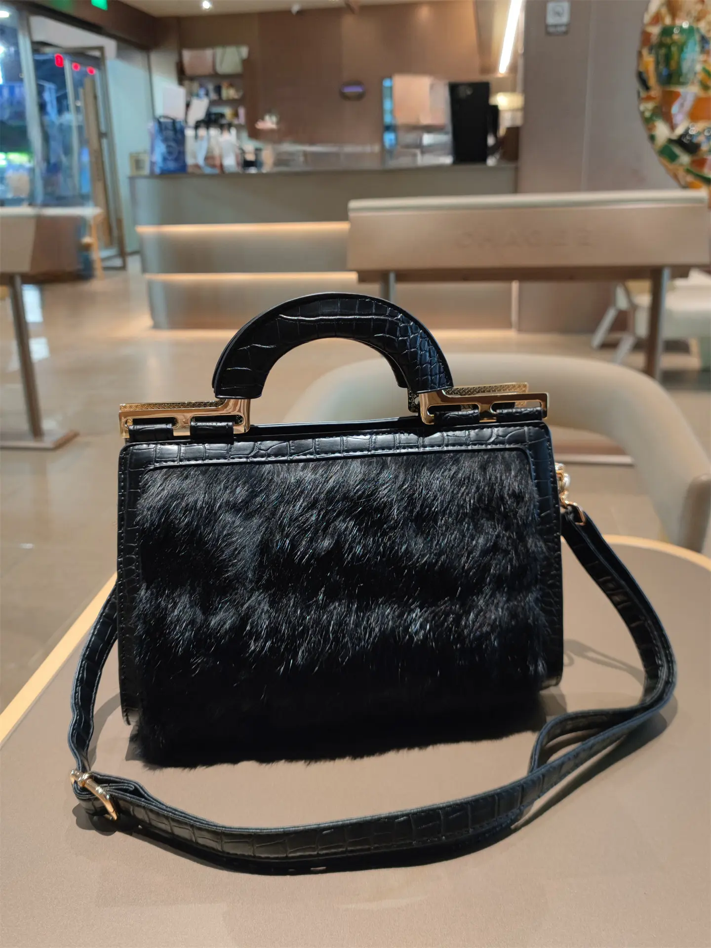 

Сумочка, женская сумка, элегантная новая осенне-зимняя модная универсальная сумка через плечо из натурального кроличьего меха