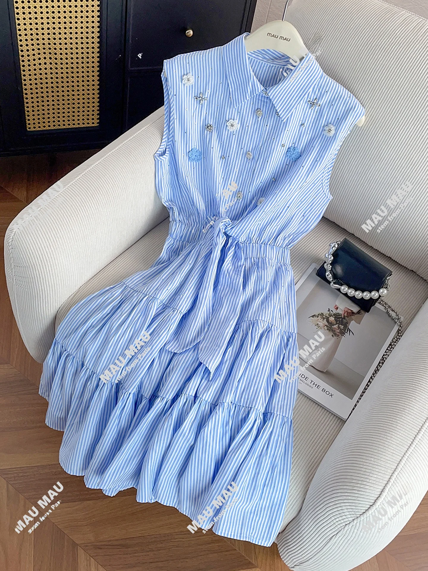 

High-End Summer Fre Floral Tie-Detail Svel Striped Dr Ele Commute Sle High Waist Diamond Embellied Midi Dr