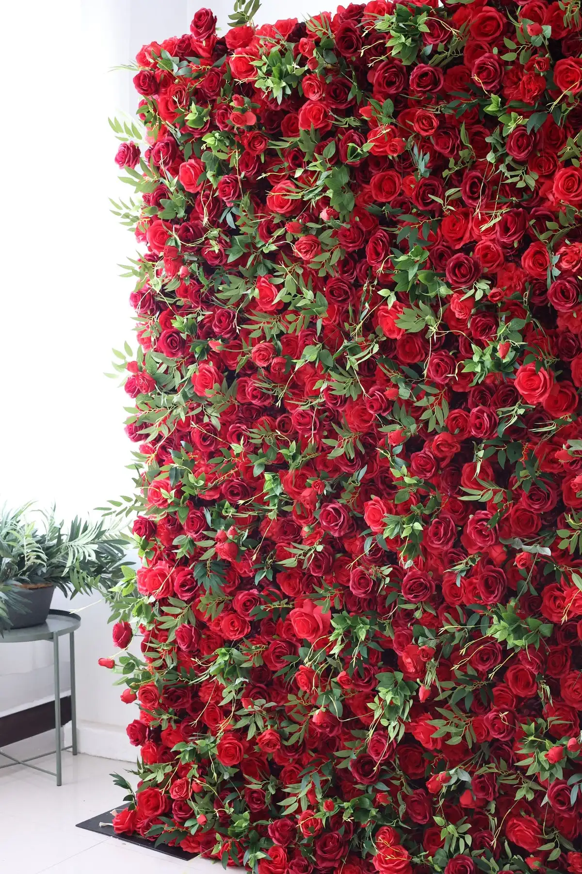 Royal Series Luxury 3D Red Rose Green leaves wedding background decoration wall fabric art Rolled up curtains flower wall party