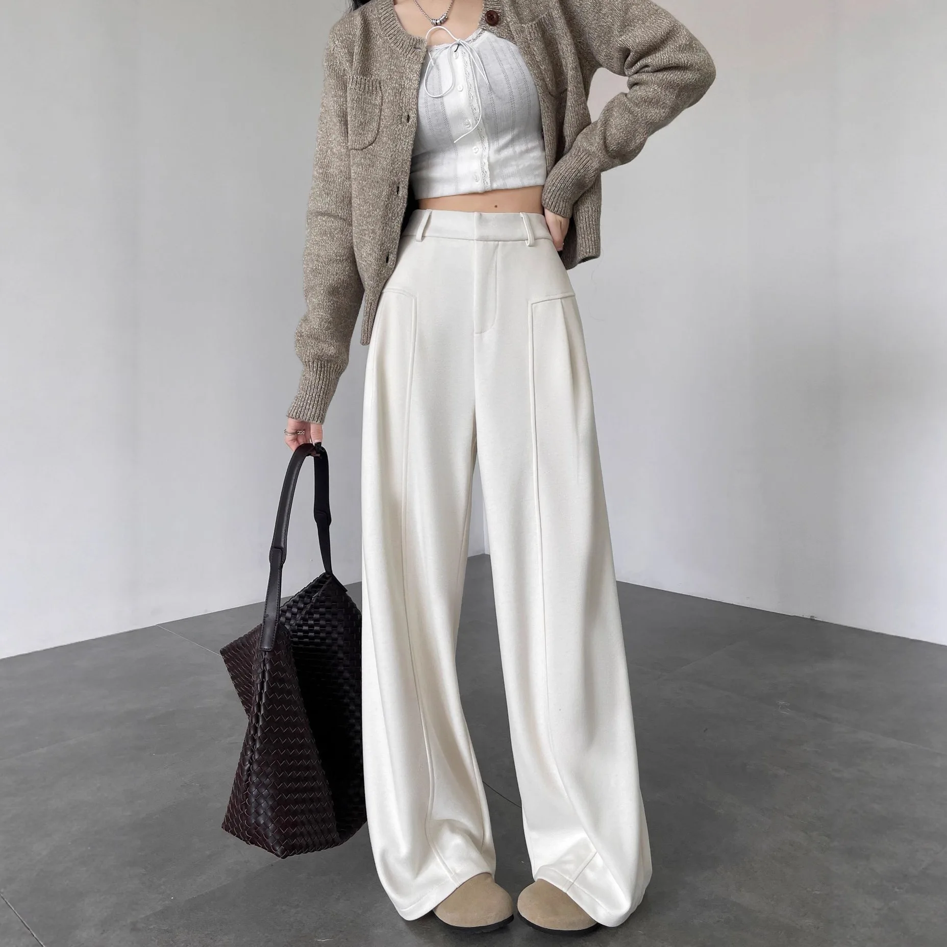 

Women High Waist Pants 2025 Autumn Women's Wide Leg Pants Beige Acetate Wool Blend High End Draping Straight Leg Casual Trousers