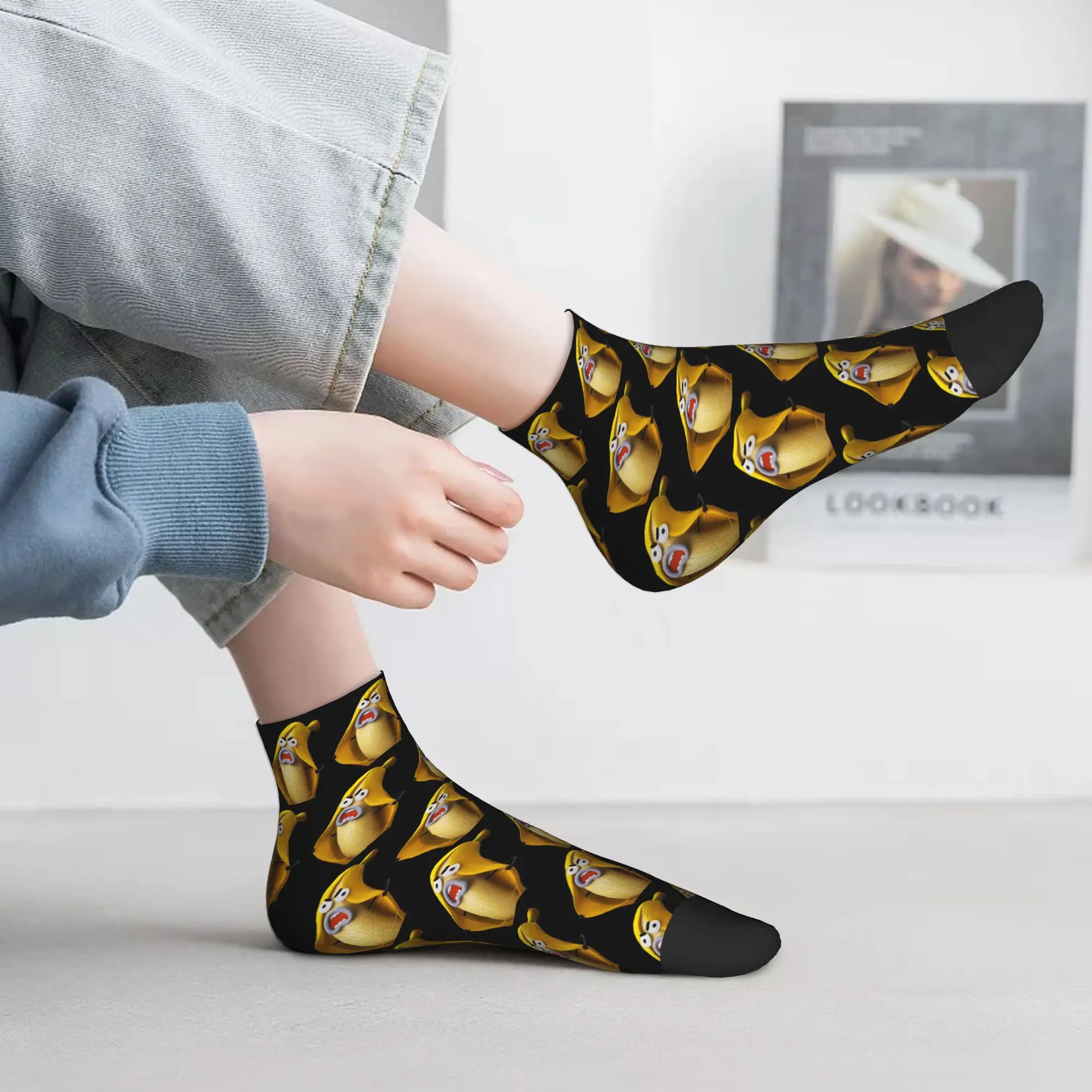 

All Seasons Banana Joe - The Amazing World of Gumball Socks Harajuku Высококачественные носки для экипажа Забавные чулки для мужчин и женщин Подарки