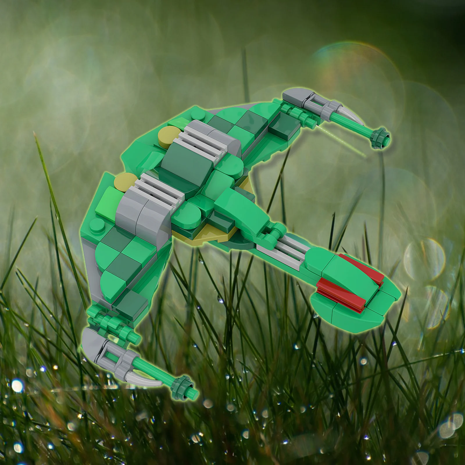 100PCS Green Raptor spaceship building block toy，enhance feelings, enhance hands-on ability, Halloween Christmas Birthday Gift.