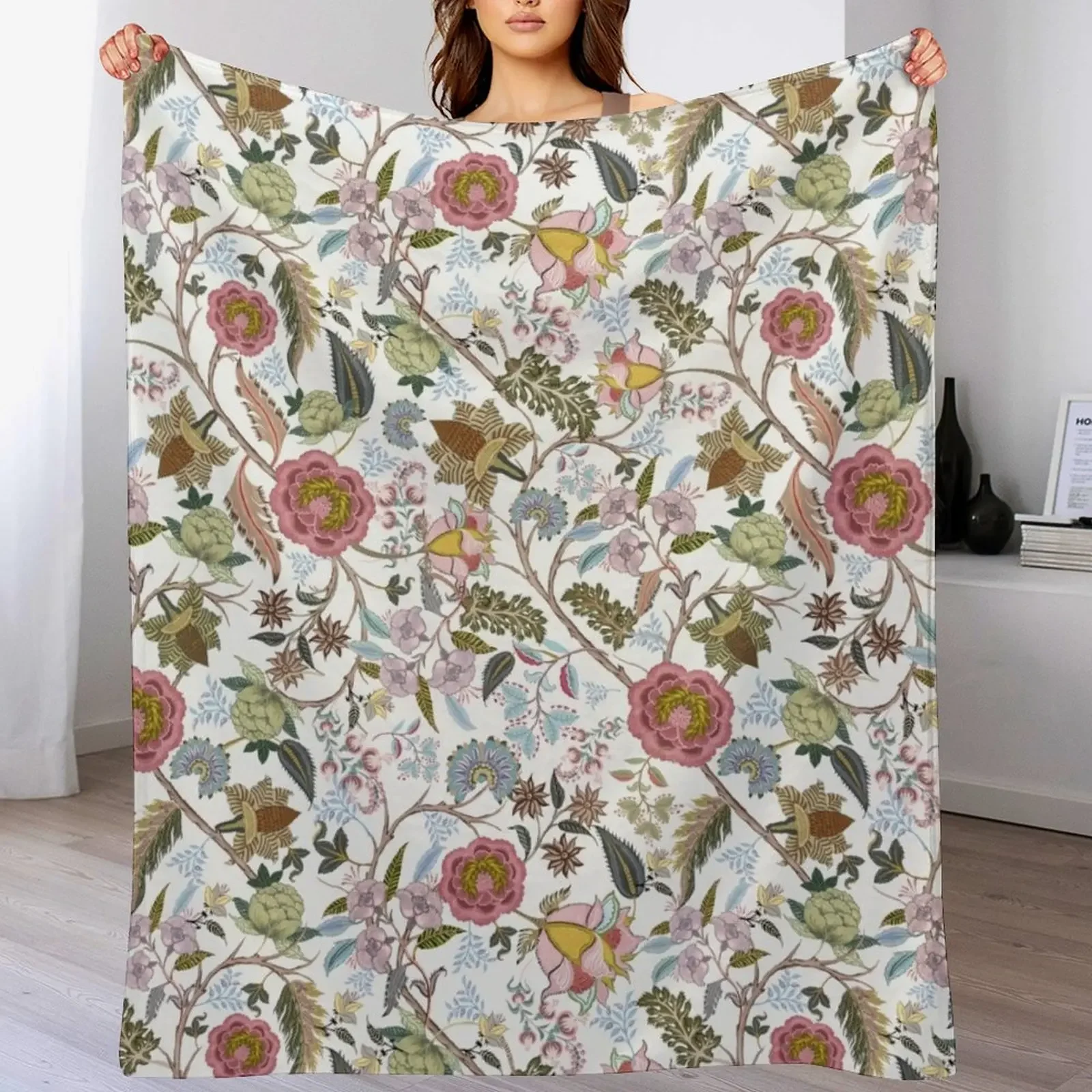 

Chintz retro vintage, Indian, Jacobean Chintz, Spring colors, Throw Blanket Warm Plush Fuzzy Blanket for Living Room