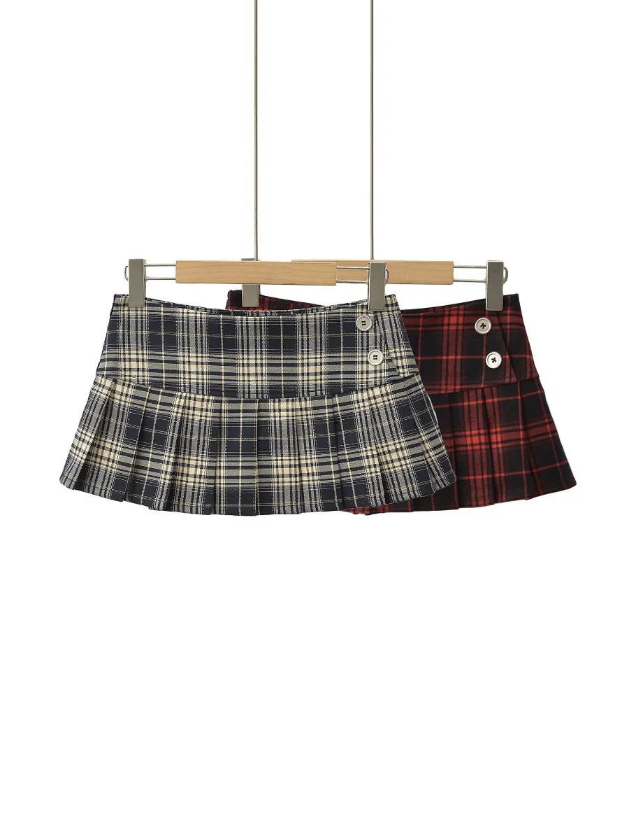 In Summer of 2024, The New Low-waisted Hot Girl Miniskirt with Plaid Print and Exposed Underwear Skirt.