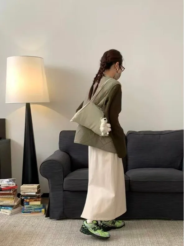 Gilet Svel casual allentato da donna Autunno Inverno Nuovo modello Sle Diamond Warm Top Versatile imbottitura per l'ombro Jaet