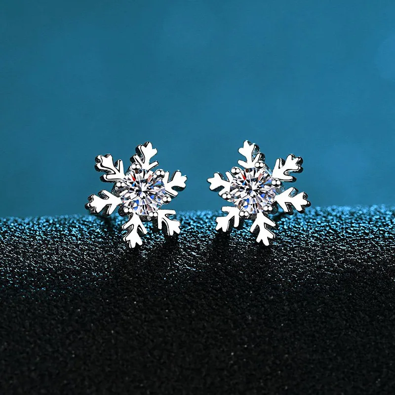 Moissanite earrings snowflake light luxury fashion moissanite personalized female original earrings platinum PT950 mark