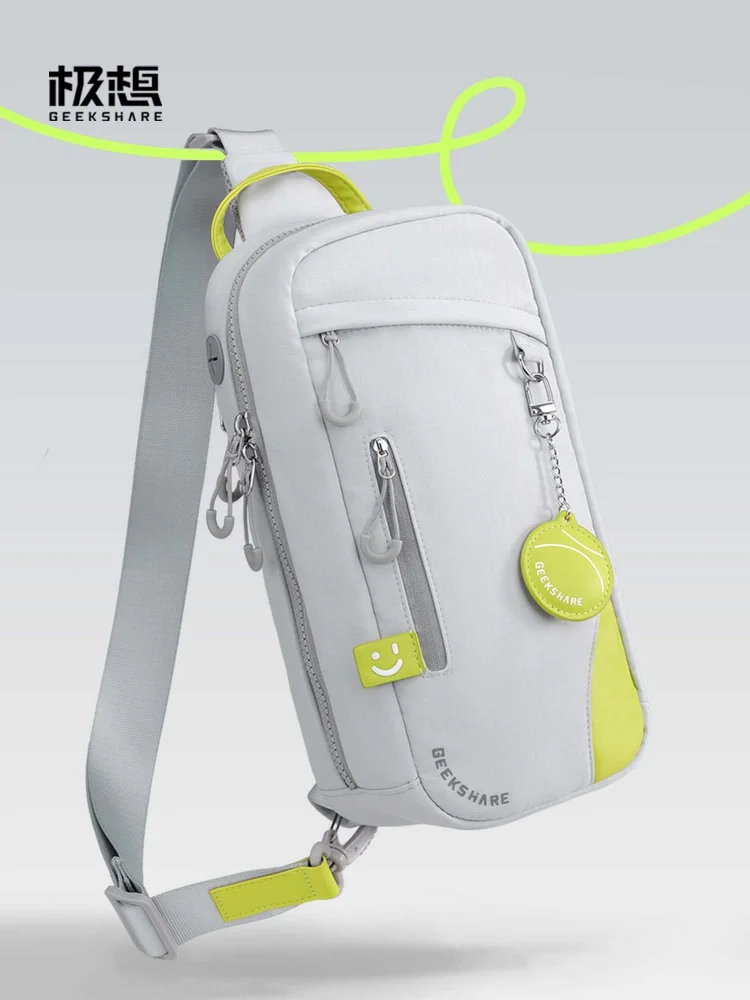 Geekshare Switch 2 Crossbody Carrying Bag Large Capacity Water Resistant Wear Resistant With Game Card Slots Data Port