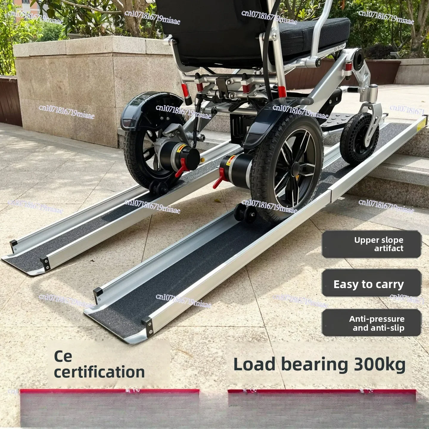 Accessible Wheelchair Ramp Portable Retractable Electric Vehicle Air Case Up Stairs Loading Ramp Plate