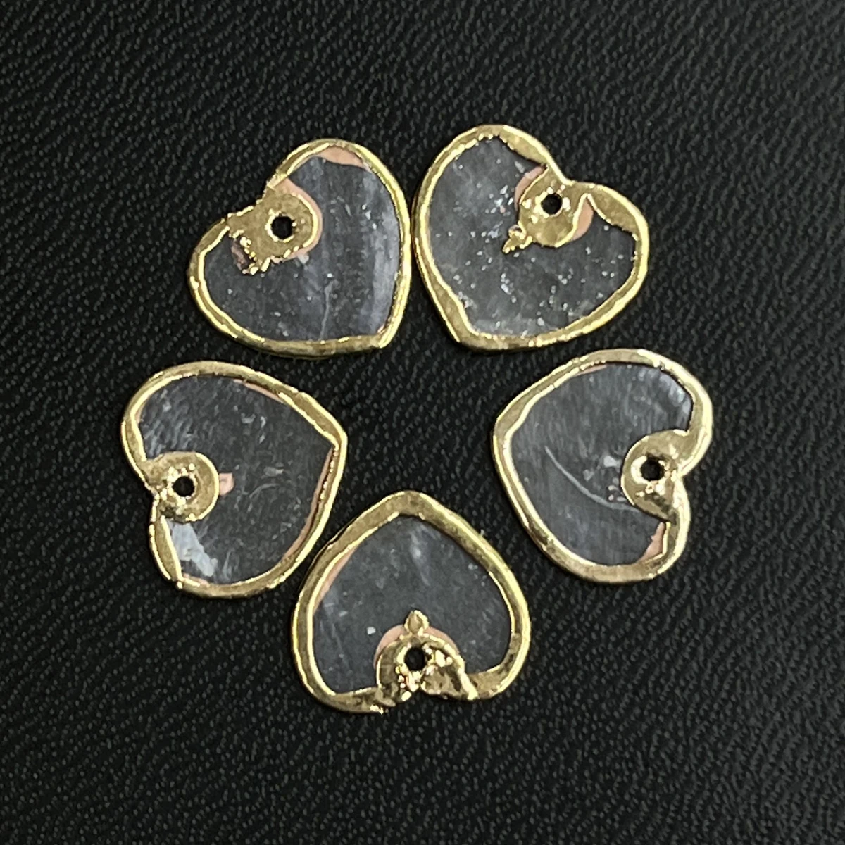 5 teile/paket 10mm Herzförmige Überzogene Anhänger Natürliche Shell Charms für Schmuck Machen DIY Halskette Ohrringe Zubehör Großhandel