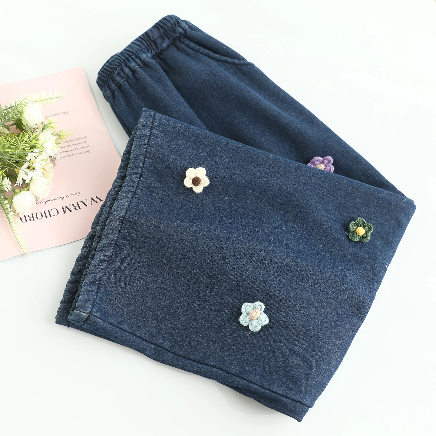 Japanese Sweet Mori Girl Flower Appliques Denim Wide Leg Pants Women Autumn Winter Fleece Thicken Casual Loose Straight Jeans