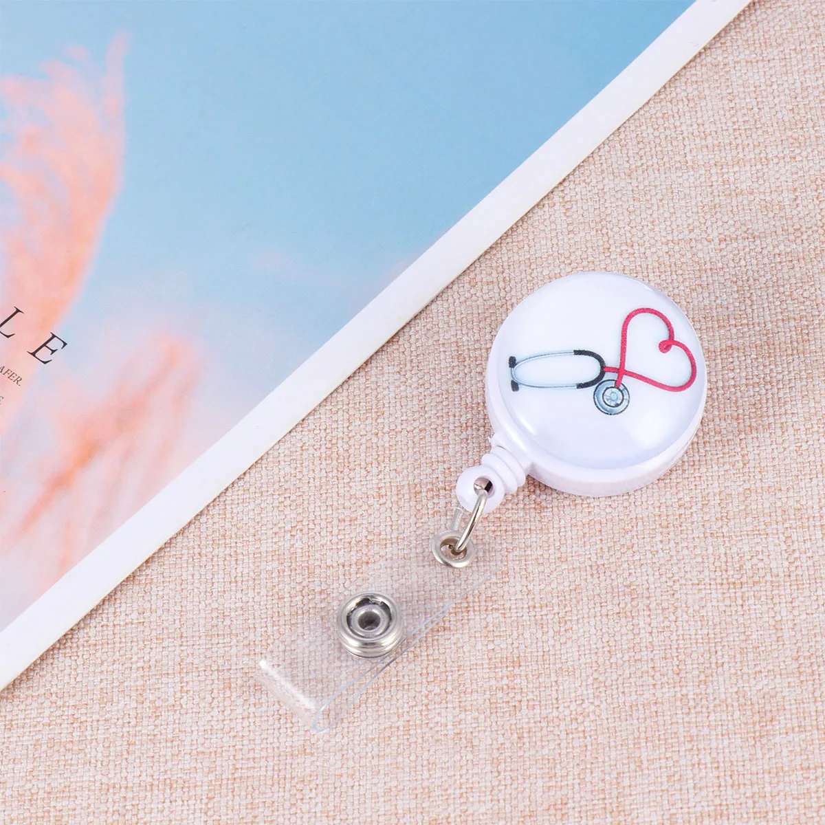 

2Pcs Telescopic Badge Holder ABS Retractable Id Clip for Nurse Doctor Badges Accessories Name Tag