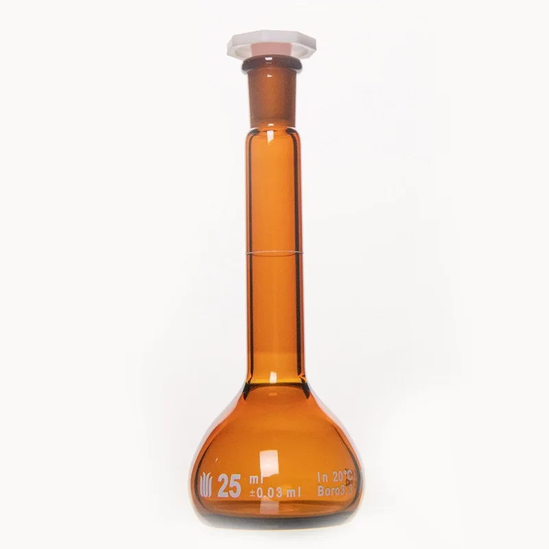 

SYNTHWARE Brown volumetric flask, With plastic stopper, With separate testing certificate, Borosilicate glass, F81