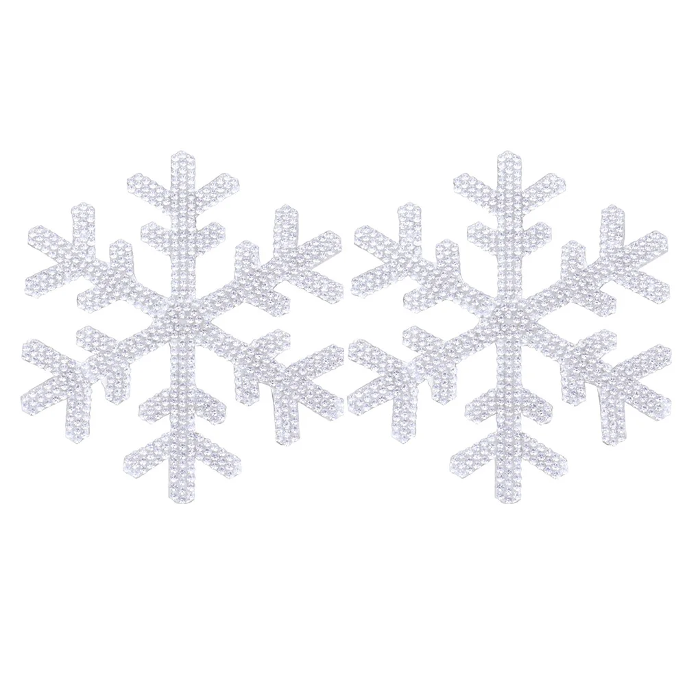 

2 шт. наклейки со стразами в виде снежинок, наклейки на автомобиль, хрустальные наклейки для одежды, сумок, шапок, багажа, самоклеящиеся декоративные