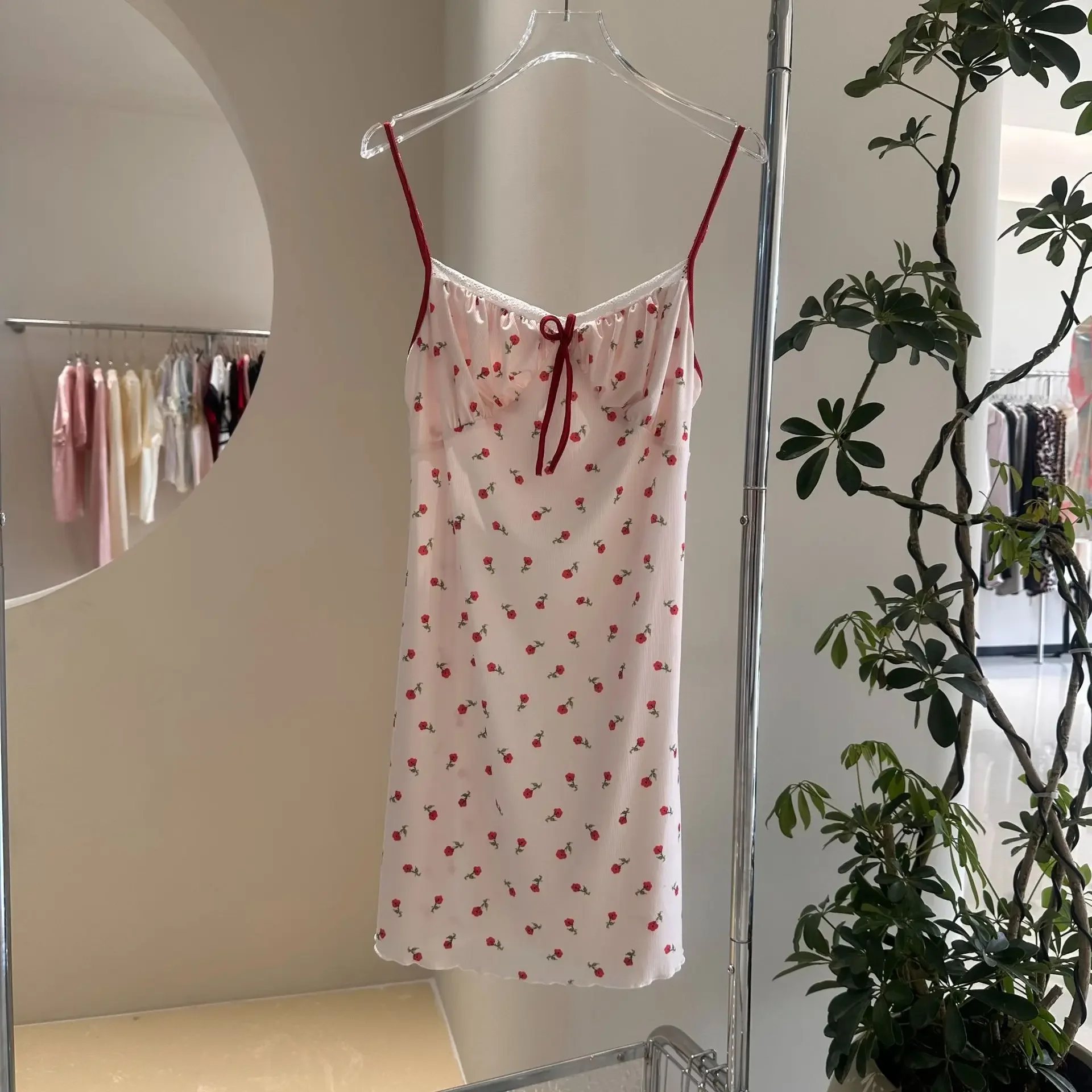 

Sexy Suspender Nightdress Lace With Bra Padding Thin Nightdress Polka Dots Sweet Bow Floral Dress Large Romantic Pajamas Dress