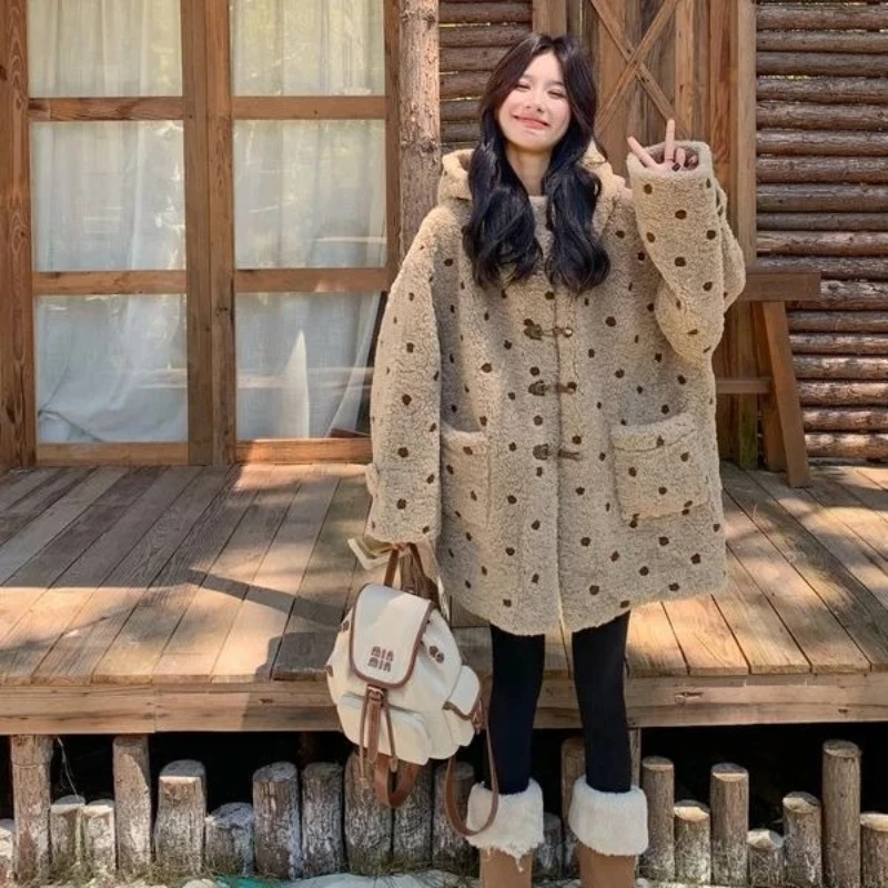 Korean Style Fashion Kawaii Khaki Polka Dot Lambswool Jacket Coat Winter New Loose Casual Thickened Hooded Fleece Coat for Women