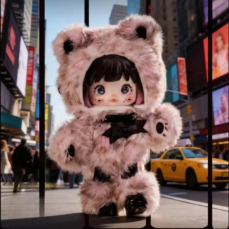 

Genuine Nommi Forest Kingdom Series Blind Box Kawaii Mystery Pendant Toys Action Figure Doll Surprise Home Ornaments Decor Gifts