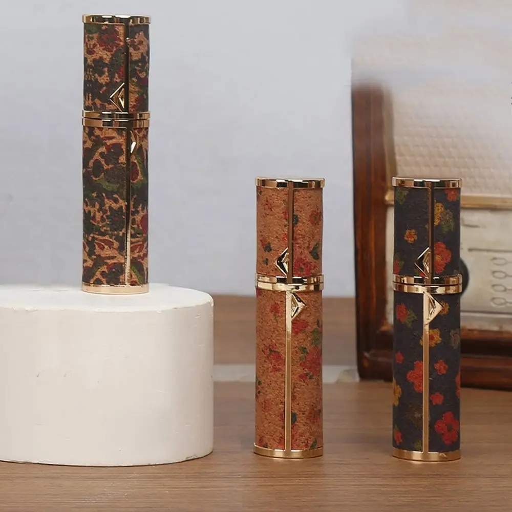 Leather Perfume Bottle 5ml Refillable Parfume Atomizer Bottle Flower Pattern Empty Ultra-fine Mist Fragrance Container for Woman