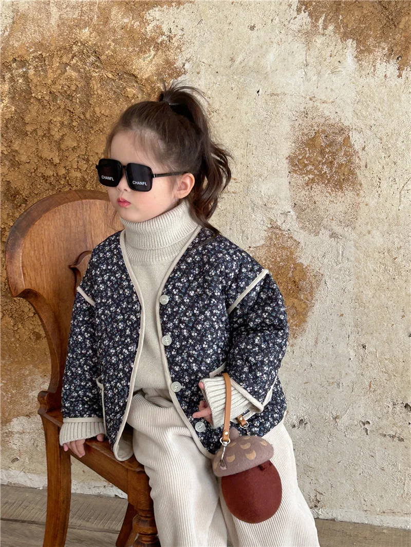 Girl Coat 2023 Winter New Korean Style Children Clothing for Girl Floral Quilted Lightweight Cotton Clothing Vintage Floral Coat