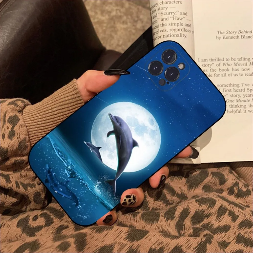 Ocean Animal Cute Dolphin Phone Case For iPhone 15 14 11 12 13 Mini Pro XS Max Cover 6 7 8 Plus X XR SE 2020 Funda Shell