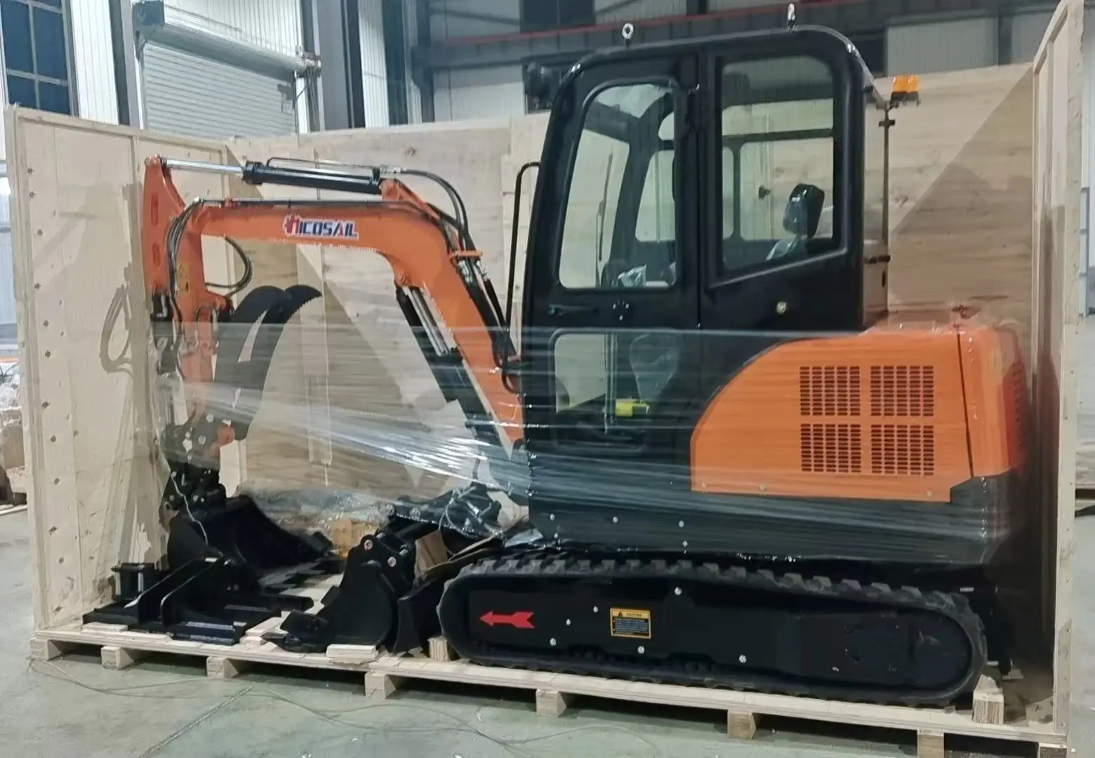 

Small Excavator 2.5 Tons Compact Mini Hydraulic Excavator for Sale with CE Certified Quality