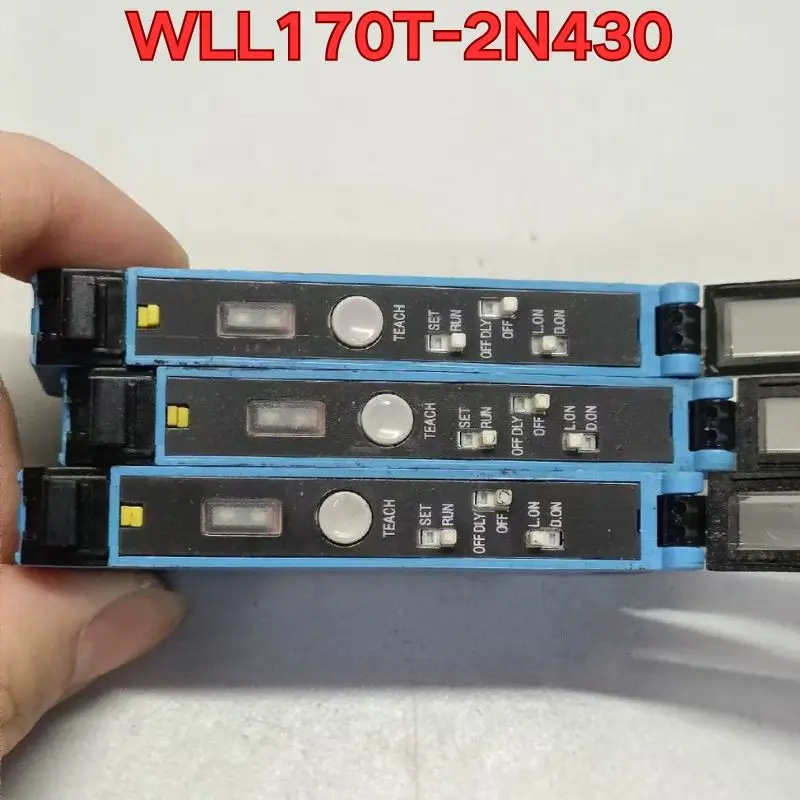 Second-hand WLL170T-2N430 sensor function test is normal The latest quotation in November 2025