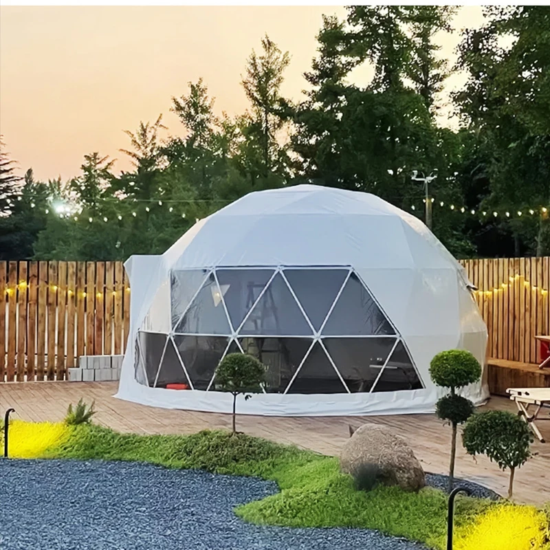 Luxury Four-Season PVC Igloo Dome Tent for Families Modern Glamping Heated 3-4 People Hotel Tent with Insulation
