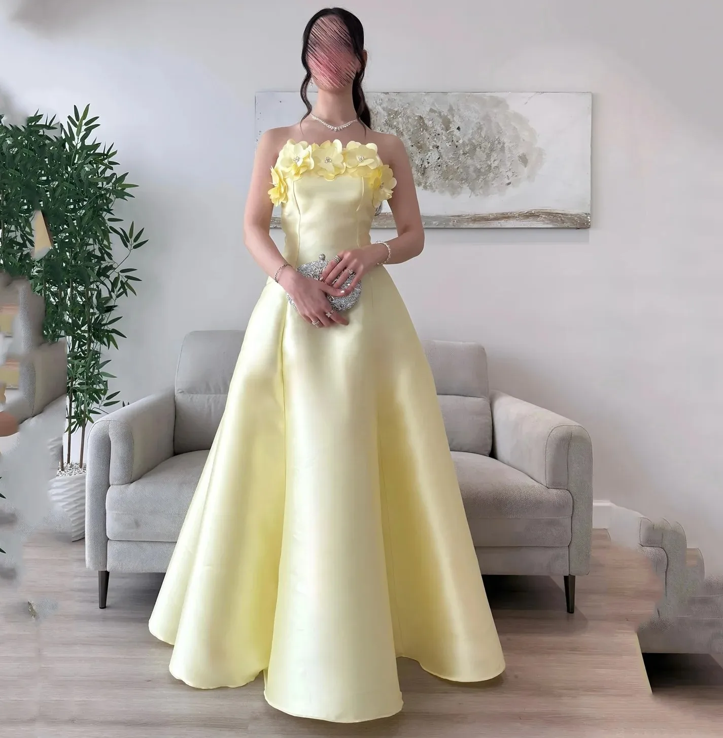 ชุดราตรีสีเหลืองวินเทจแบบไม่มีสาย ประดับดอกไม้ 3 มิติ ผ้าซาติน ทรงเอไลน์ ยาว สำหรับงานพรอม งานประกวด งานเลี้ยง ชุดราตรีแบบอาหรับ
