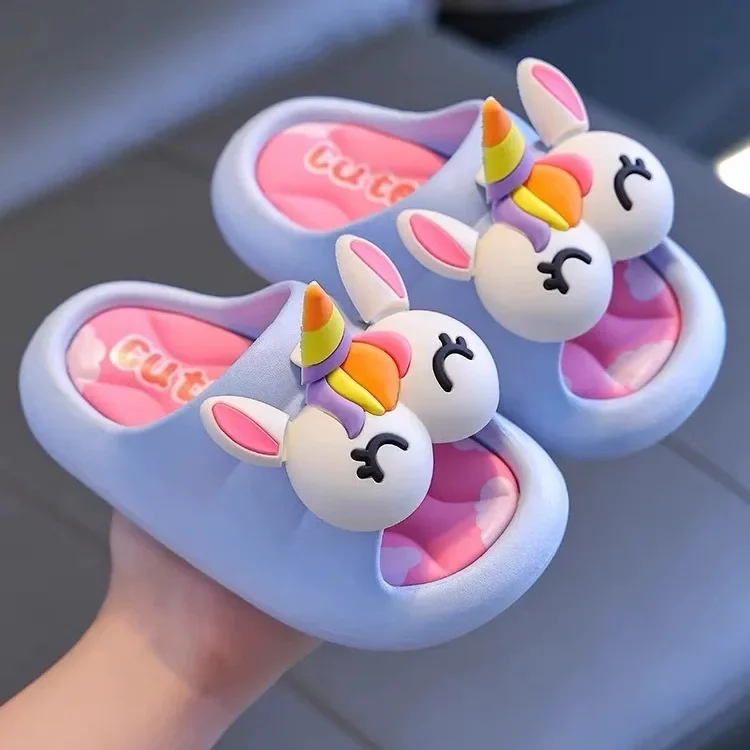 Childrens Slippers 2026 Summer Girls Cute Cartoon Breathable Bath Slippers Boys Fashion Non Slip Soft Soles Home Shoes