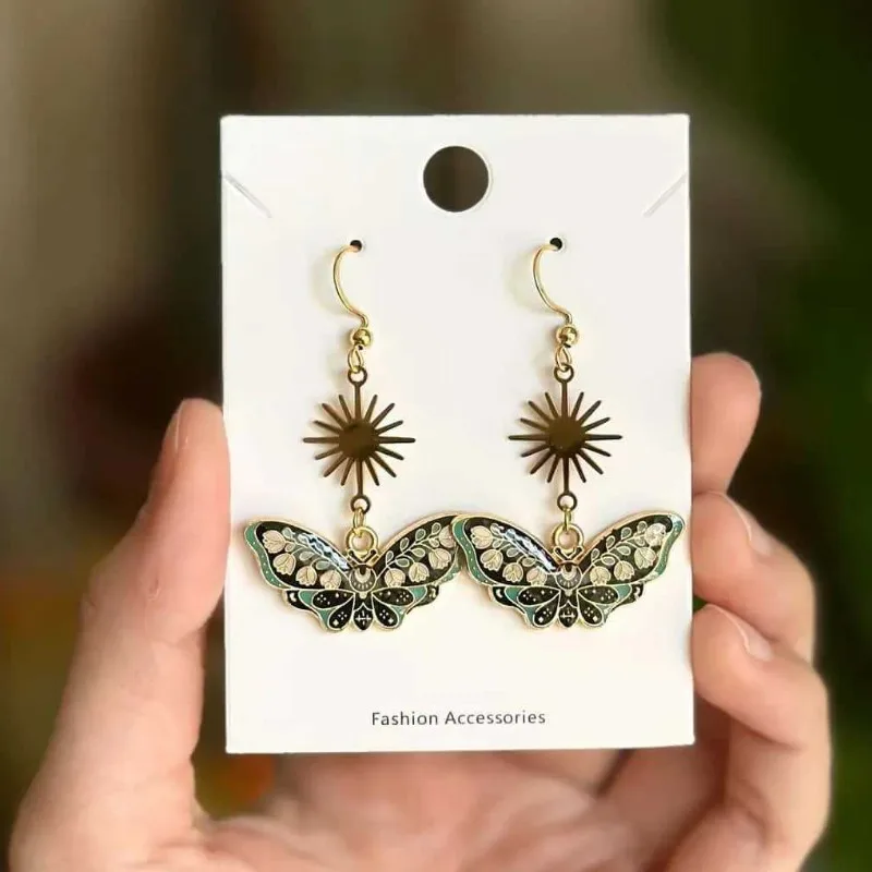 Boho Sun Moth Dangle Earrings for Women Vintage Ethnic Floral Pattern Black Green Enamel Butterfly Long Drop Earrings Jewelry