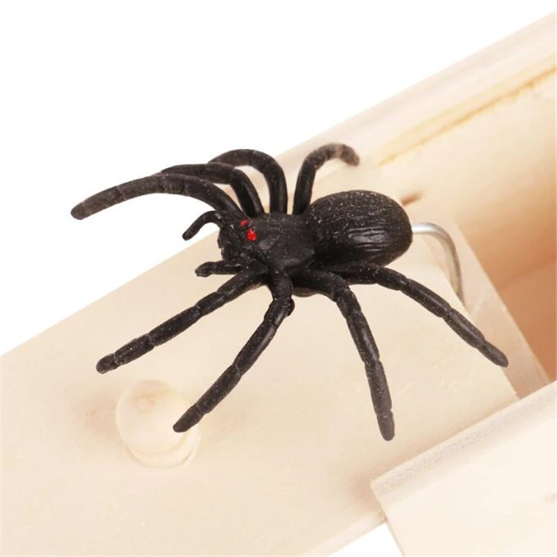 Wooden Prank Trick Practical Joke Home Office Scare Toy Box Gag Spider Kid Parents Friend Funny Play Joke Gift Surprising Box